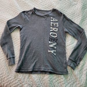 Aeropostale long-sleeved shirt